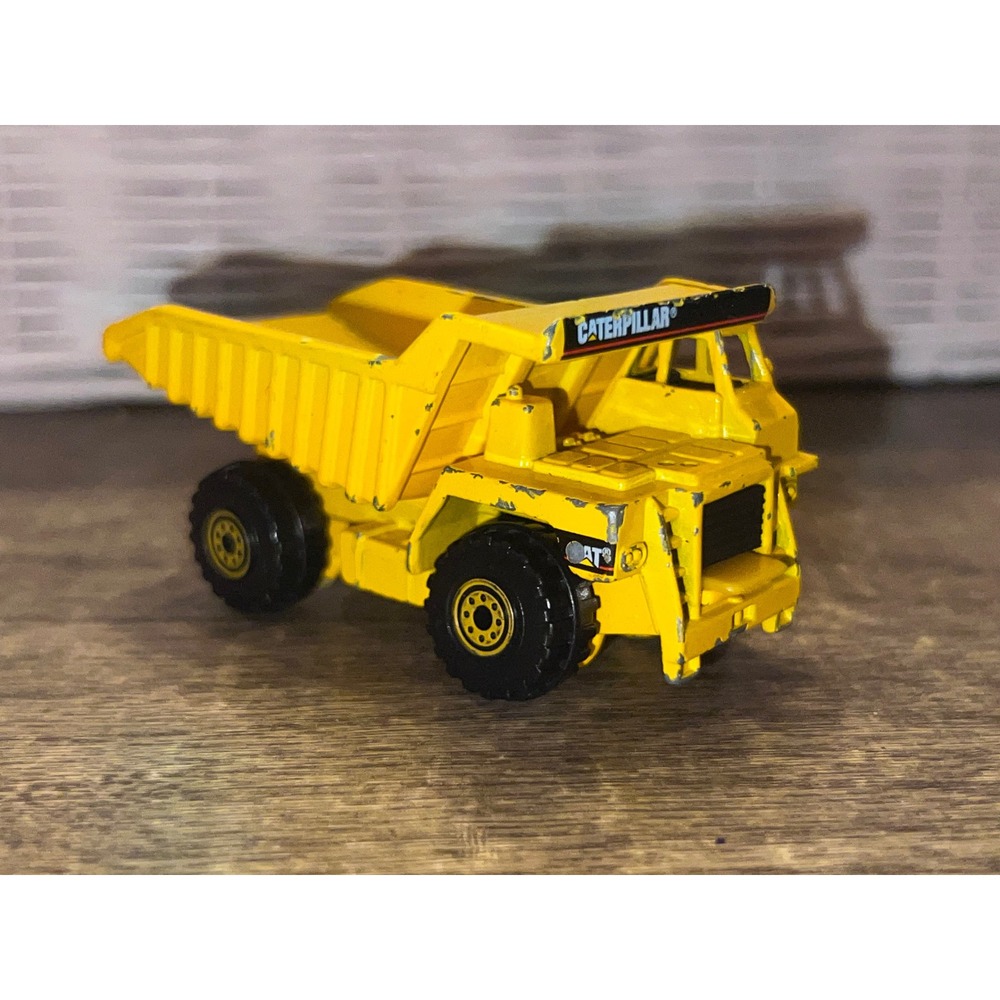 Matchbox 1997 Yellow Caterpillar 777D Quarry Dump Truck Loose Die Cast EUC